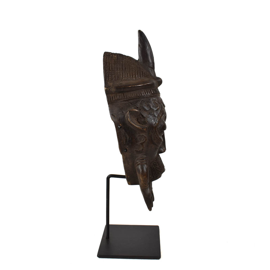 African Mask side view
