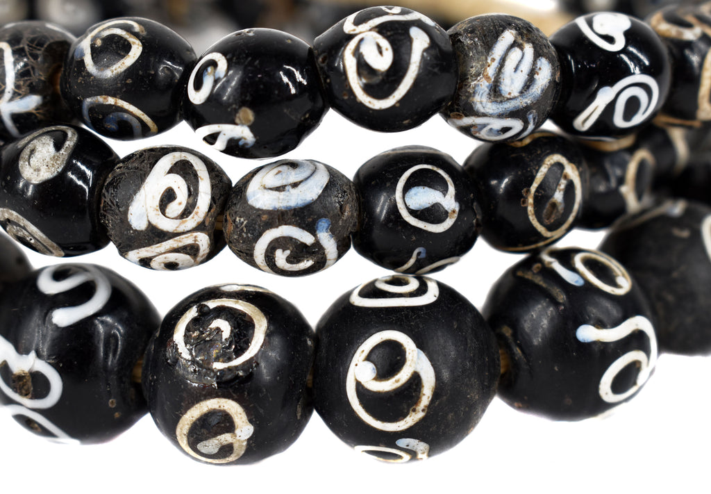 Zen Venetian Trade Beads 32 Inch