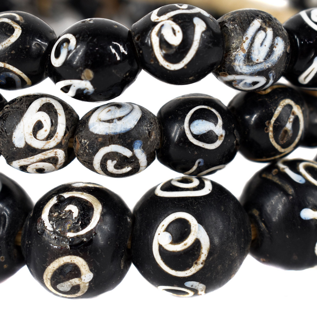 Zen Venetian Trade Beads 32 Inch