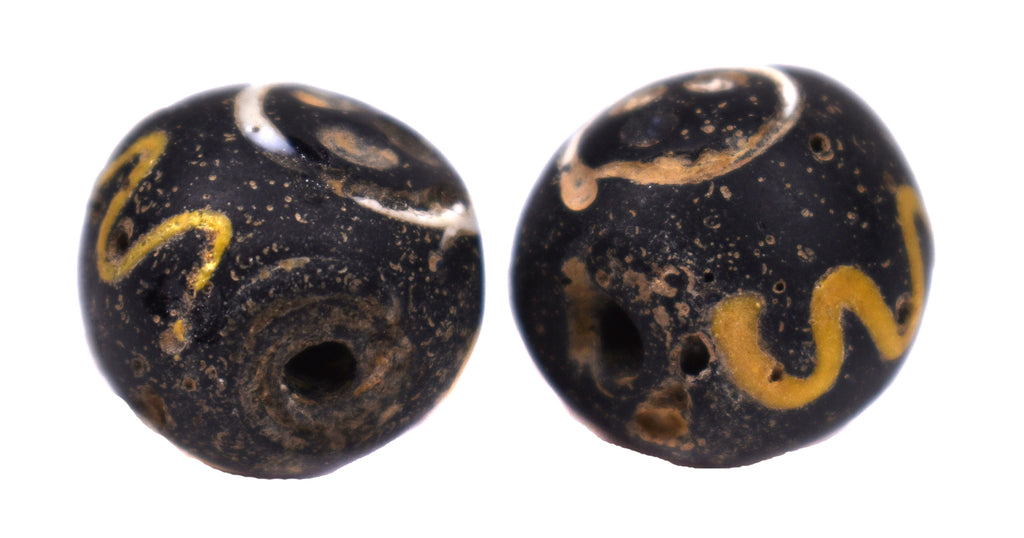 2 Baule Face Venetian Trade Beads