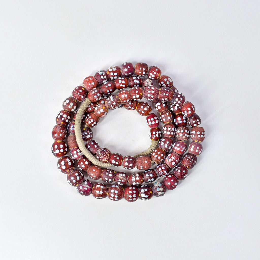 Double Row Skunk Venetian Red Trade Beads 38 Inch