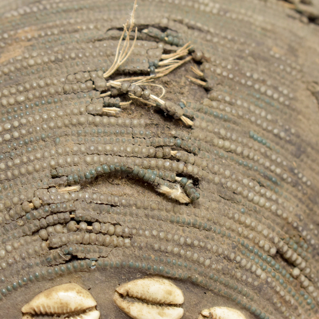 Kota Beaded Face Mask with Cowrie Shells Gabon