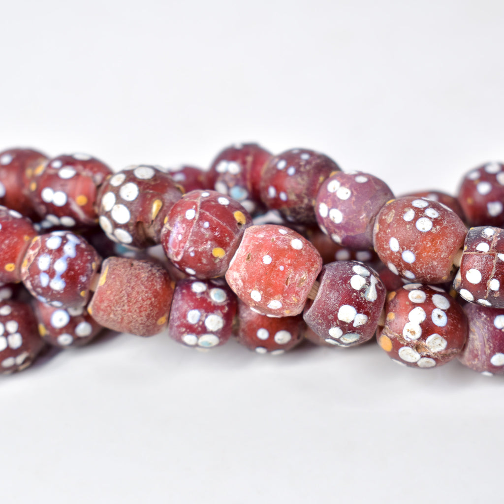 Double Row Skunk Venetian Red Trade Beads 38 Inch