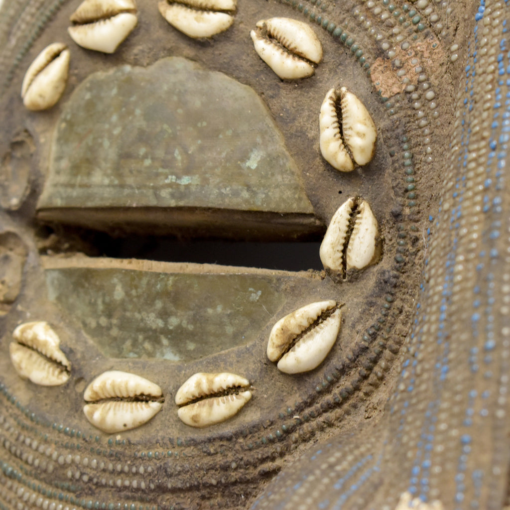 Kota Beaded Face Mask with Cowrie Shells Gabon