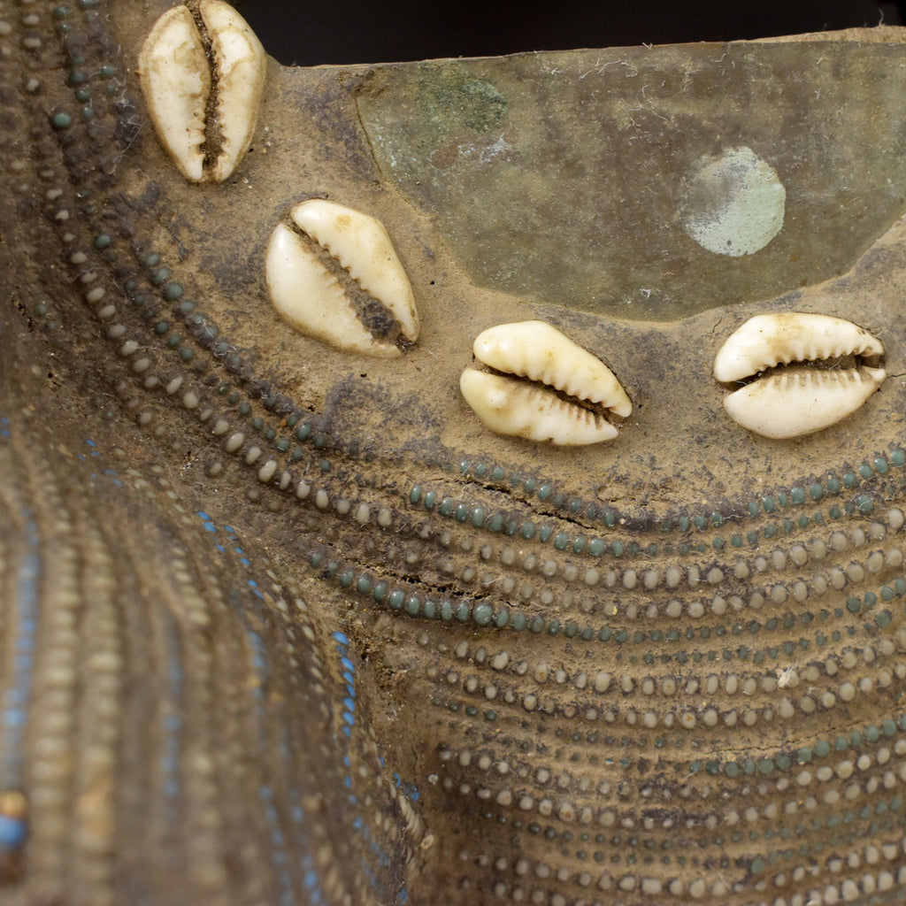 Kota Beaded Face Mask with Cowrie Shells Gabon