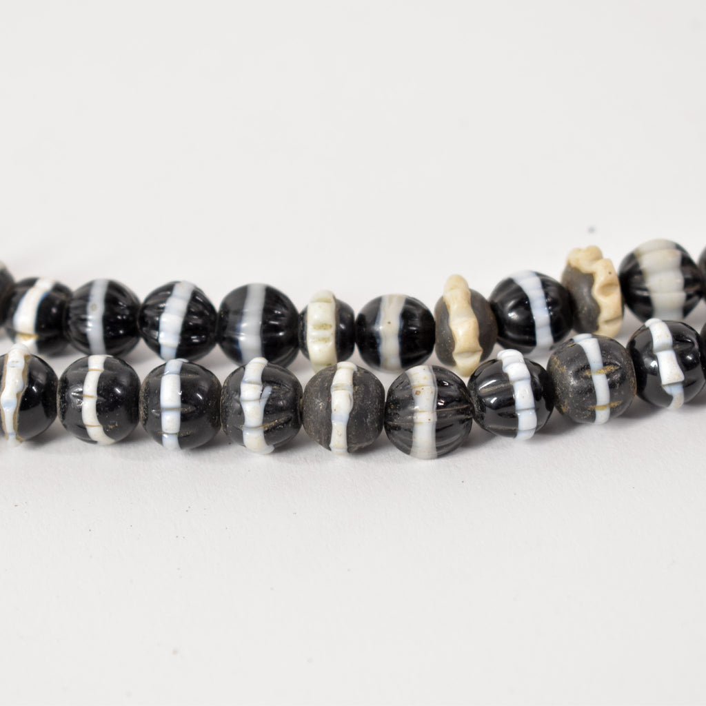 Czech Black Dog Tooth Ruffle Trade Bead