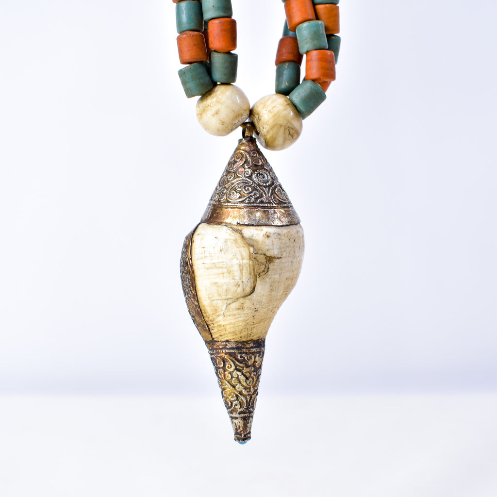 Tibetan Conch Shell Beaded Necklace
