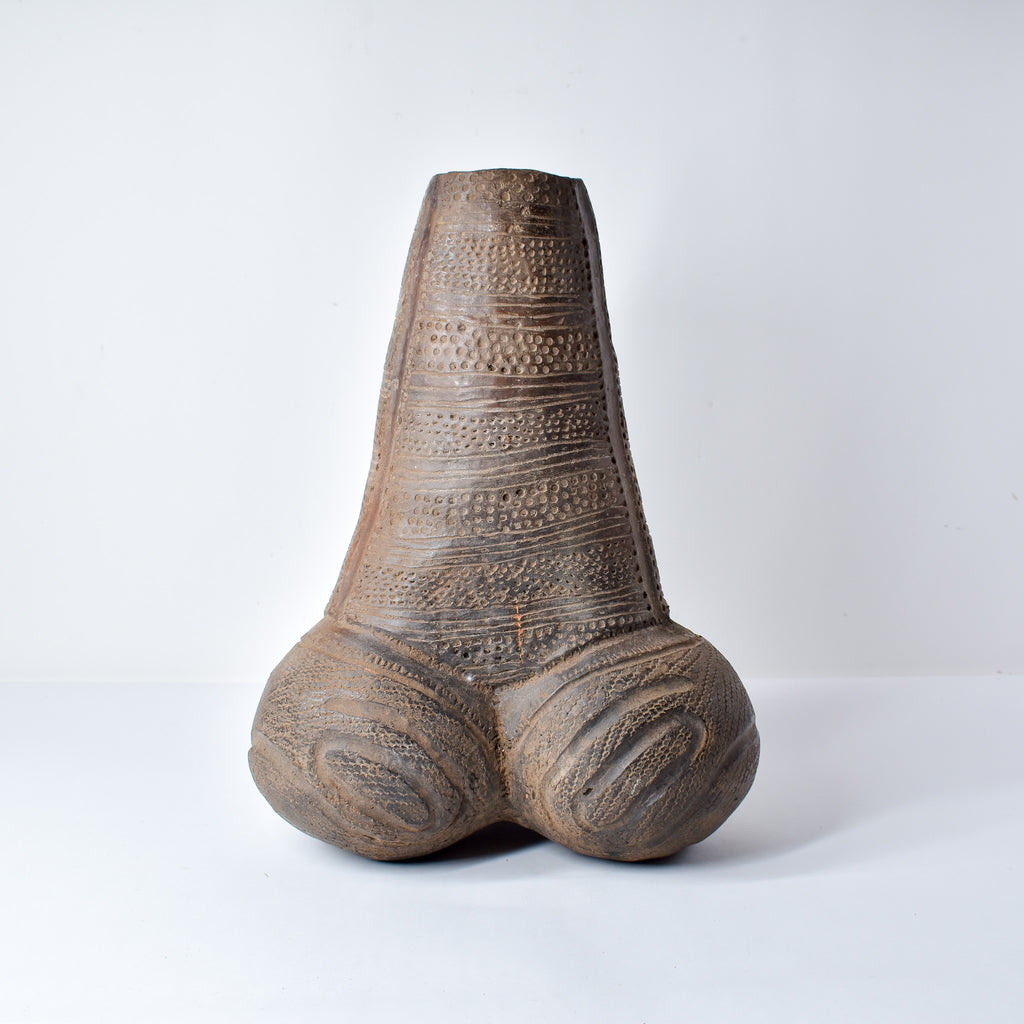 Zande Ceremonial Water Vessel Congo