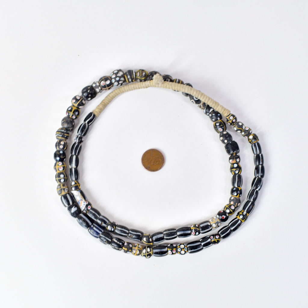 Venetian Black and White Collection Trade Beads 33 Inch