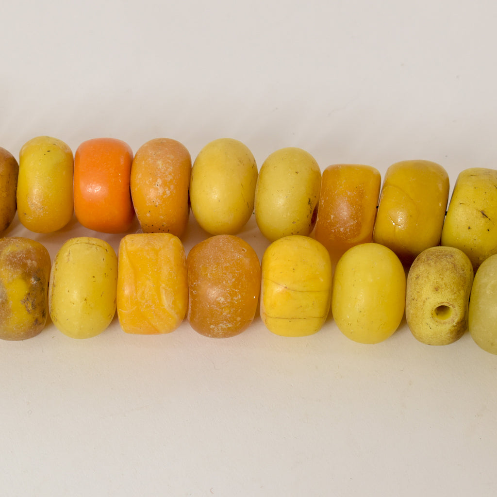 Yellow Phenolic Resin Beads Morocco 36 Inch