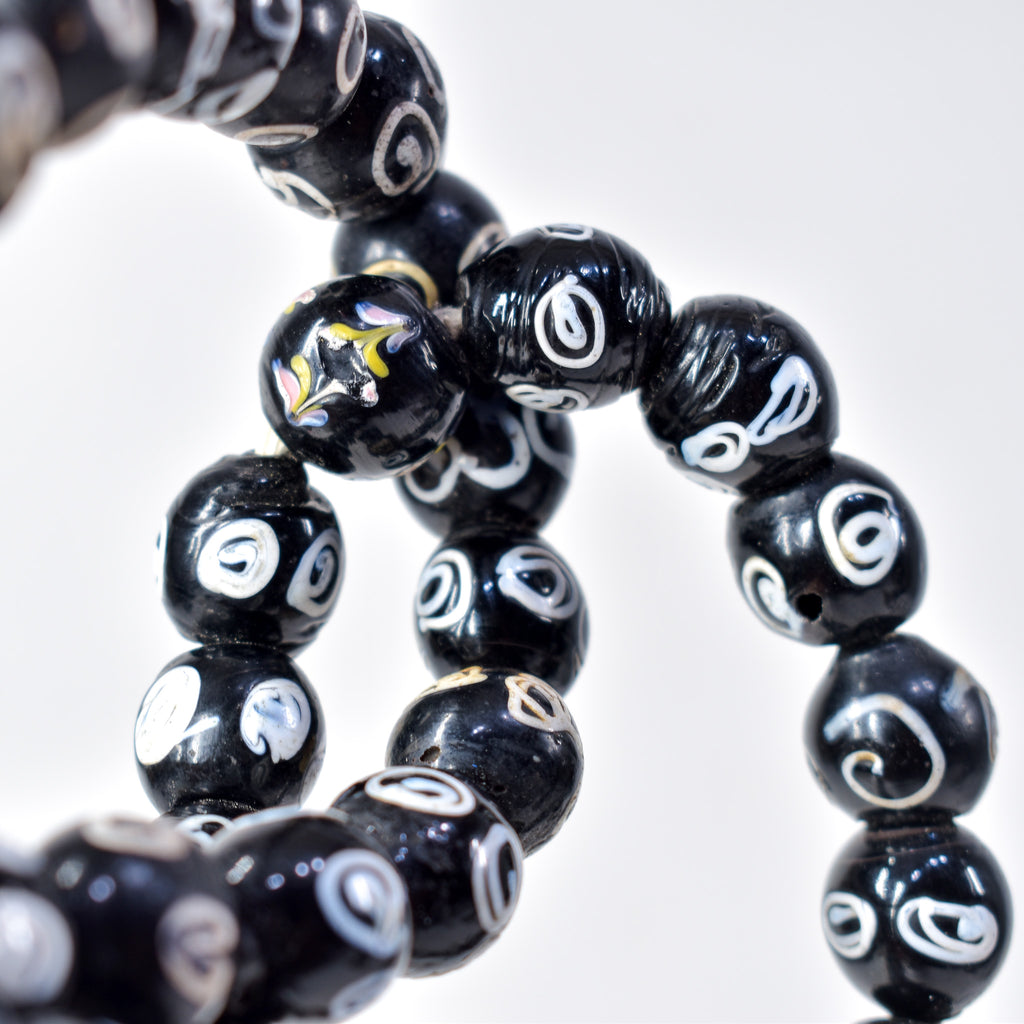 Zen Venetian Trade Beads 30 Inch