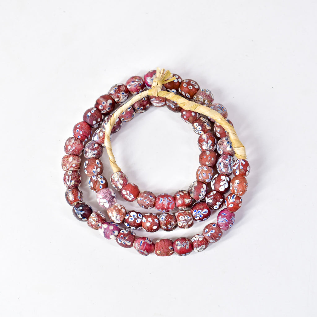 Venetian Whiteheart Floral Dot Red Trade Beads