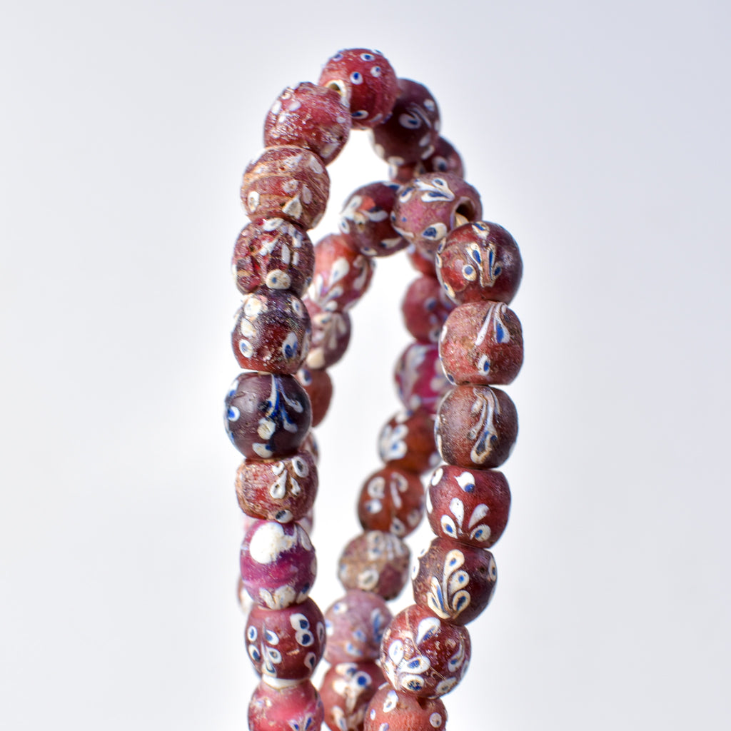 Venetian Whiteheart Floral Dot Red Trade Beads