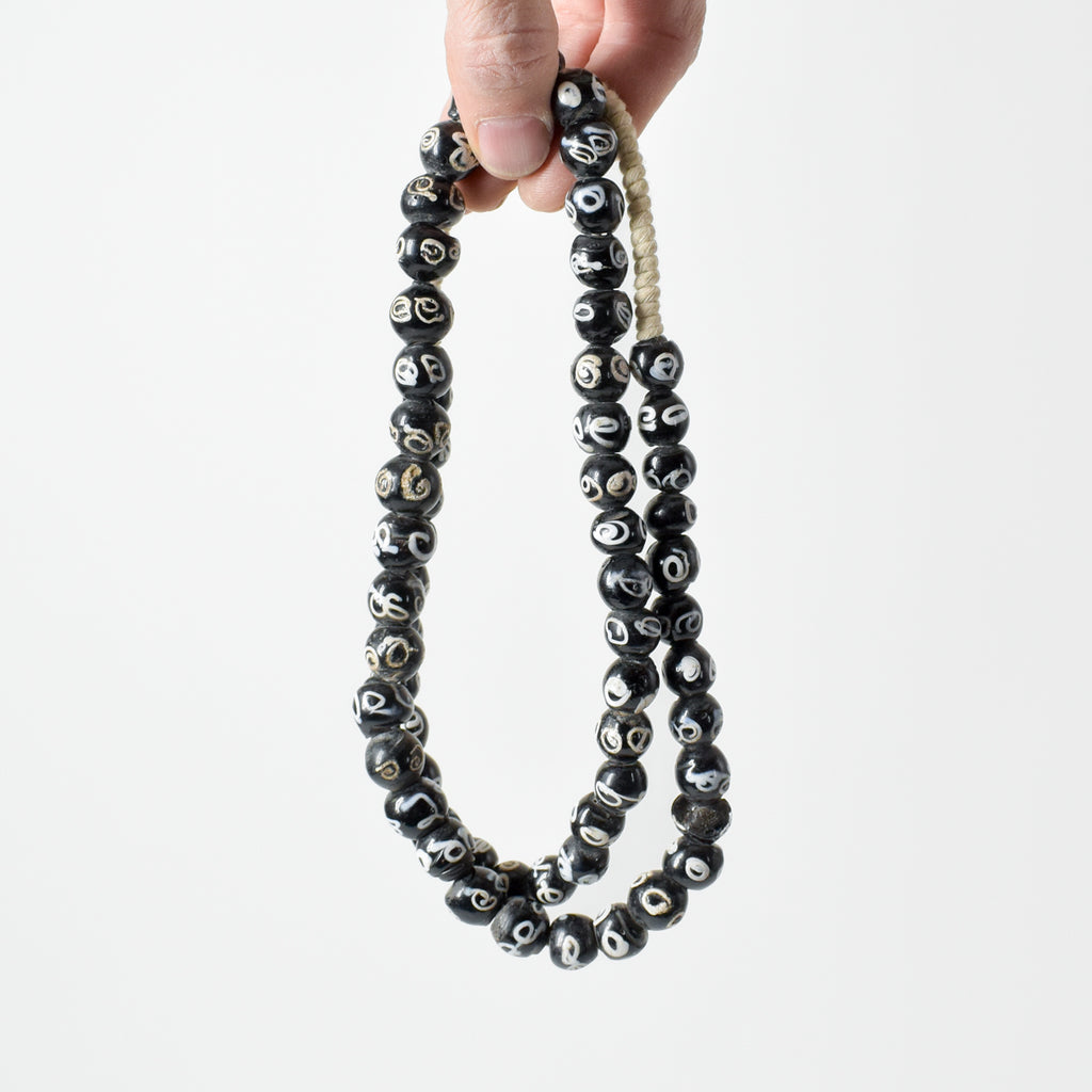 Zen Venetian Trade Beads 34 Inch