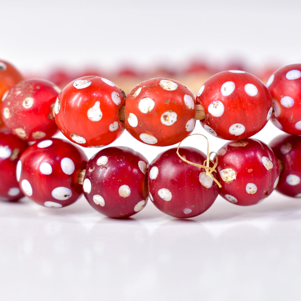 Venetian Skunk Red Trade Beads