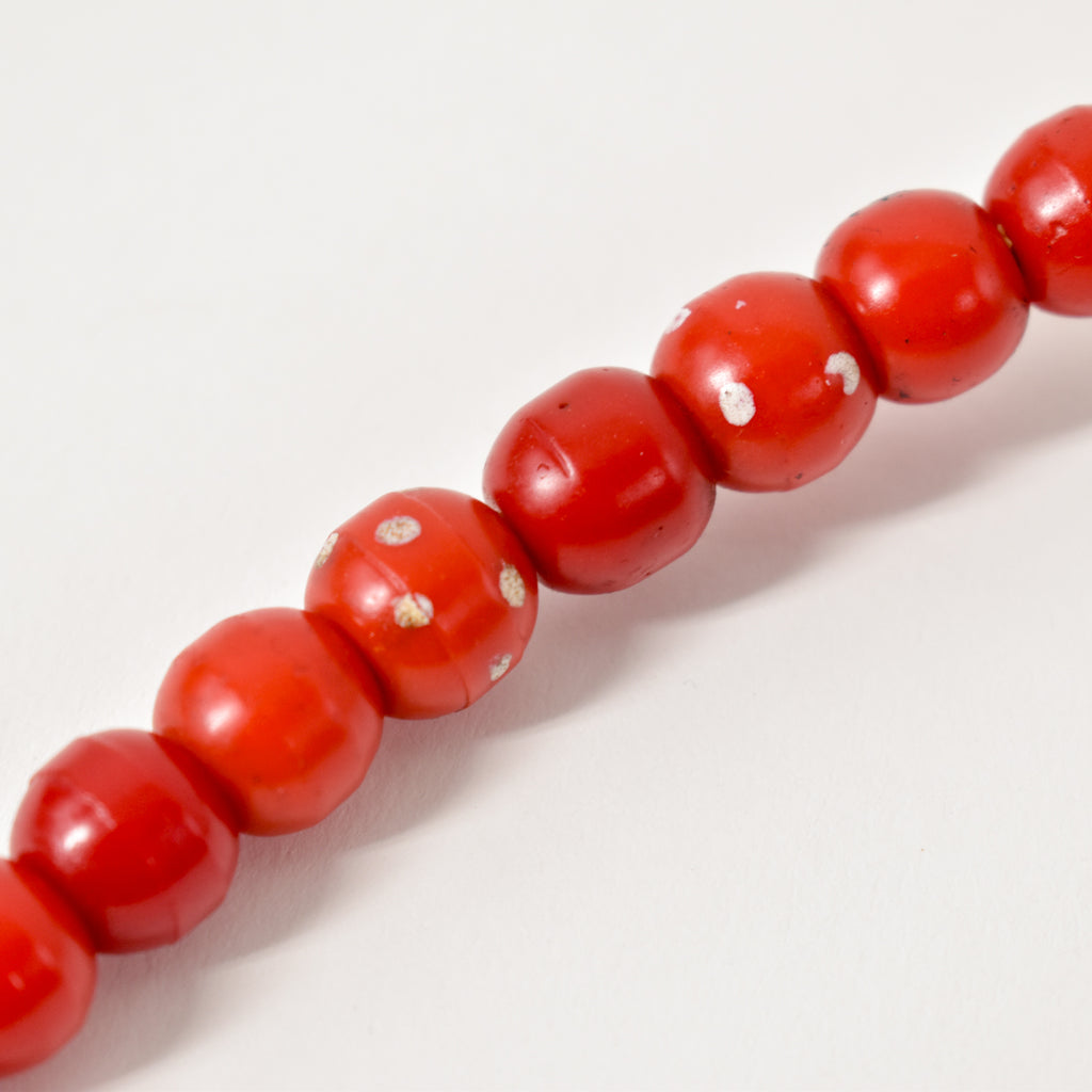 Prosser Mock Skunk Red Trade Beads