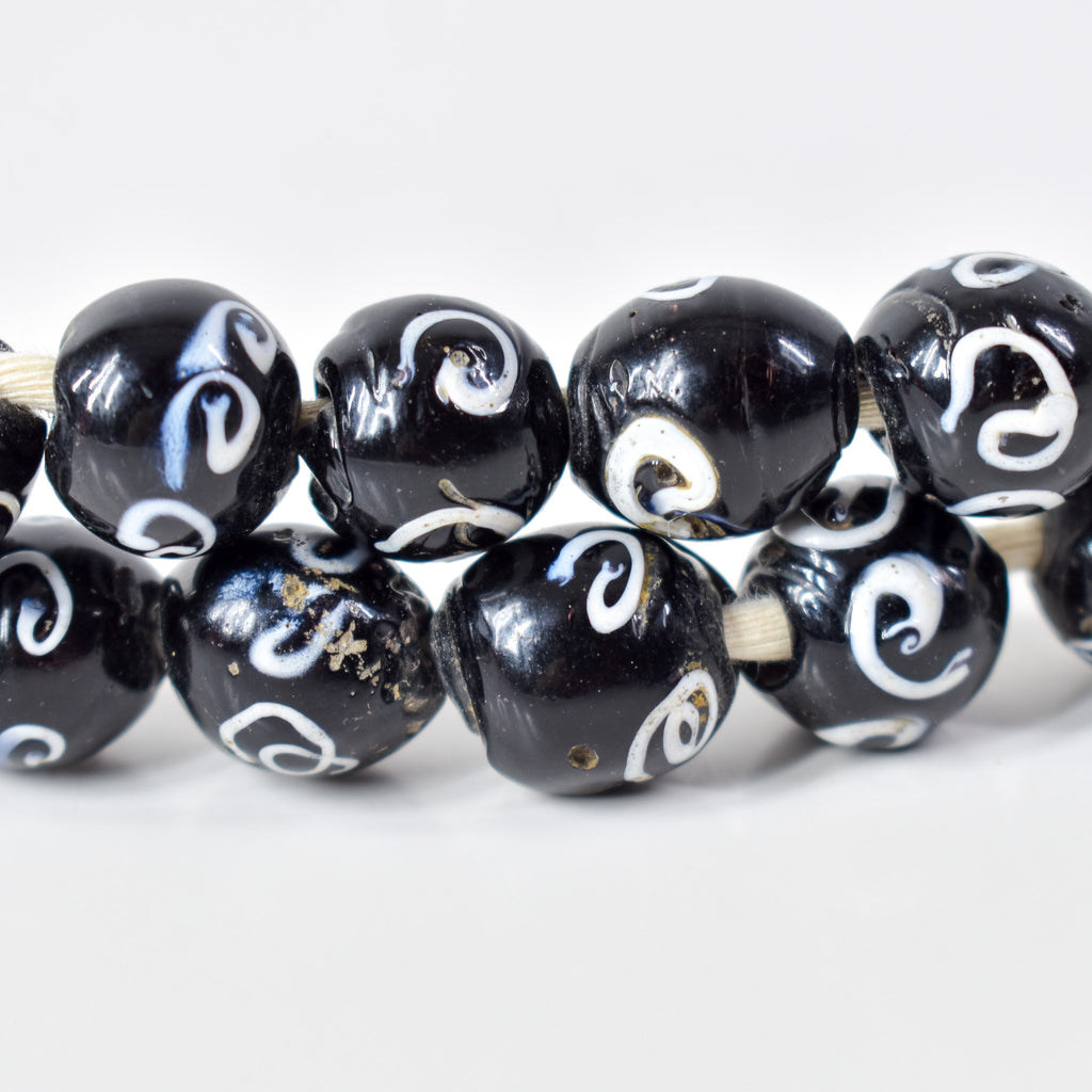11 Zen Venetian Trade Beads