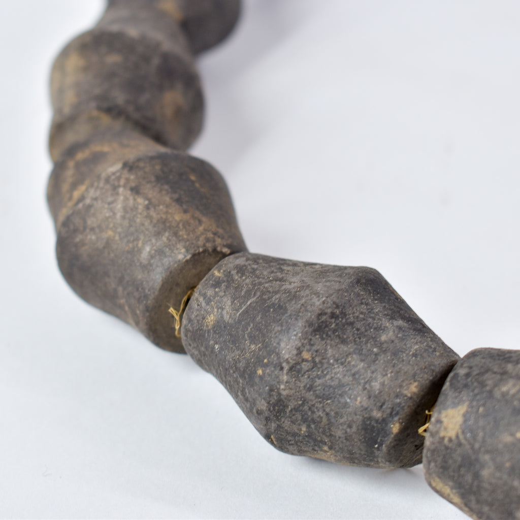 Old Clay Beads Mali 32 Inch