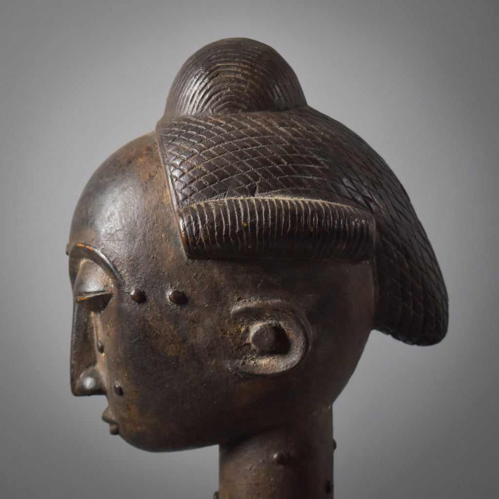 Anyi Attye Female Figure On Base Côte d'Ivoire