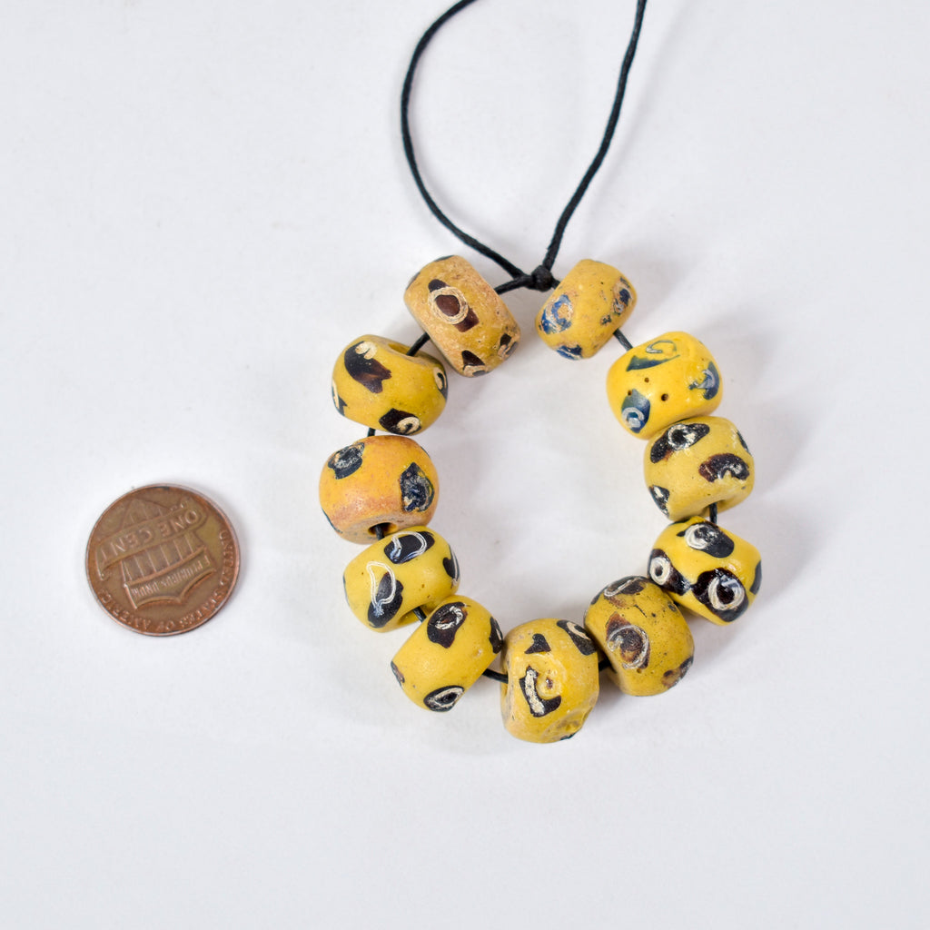 Rare Venetian Yellow Trade Beads Short Strand