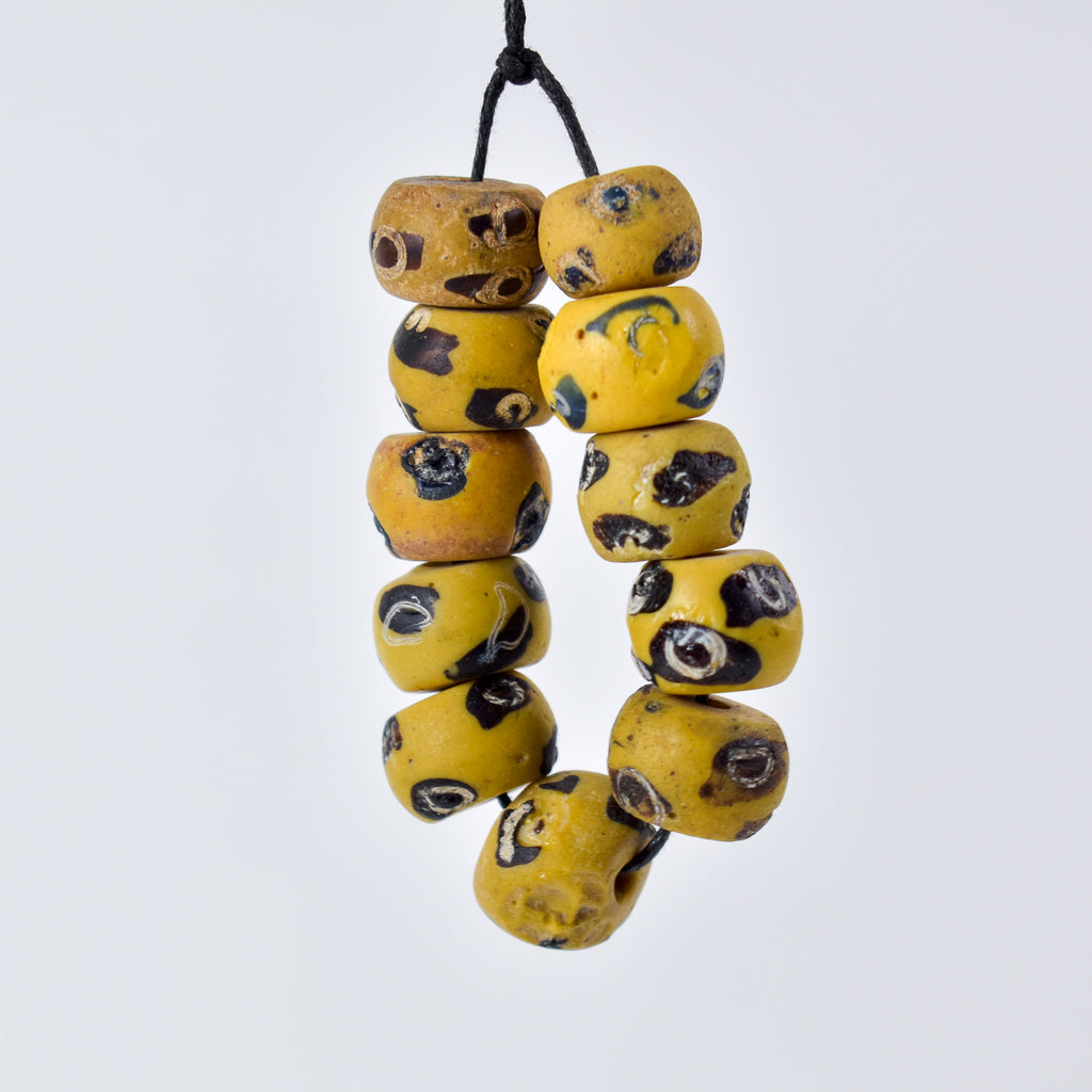 Rare Venetian Yellow Trade Beads Short Strand