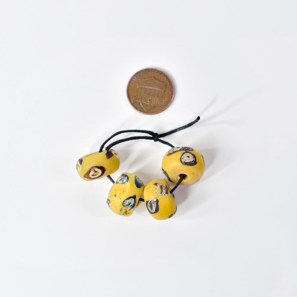 5  Rare Venetian Yellow Trade Beads