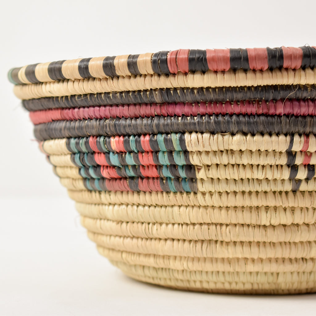 Hausa Grass Basket Bowl Nigeria 10 Inch