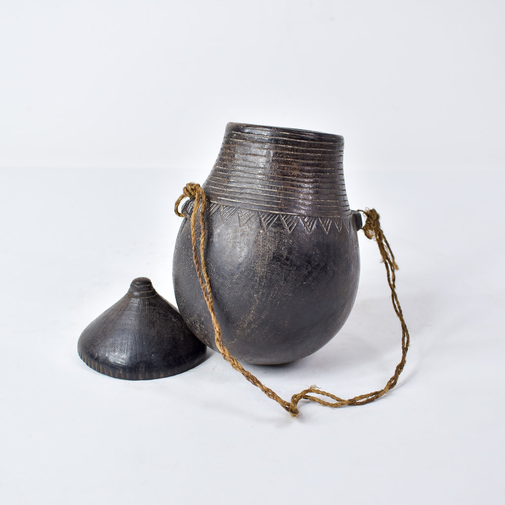Shi (Bashi) African Child’s Wooden Milk Cup with Lid