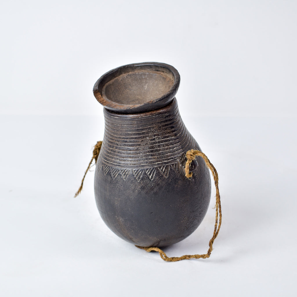 Shi (Bashi) African Child’s Wooden Milk Cup with Lid