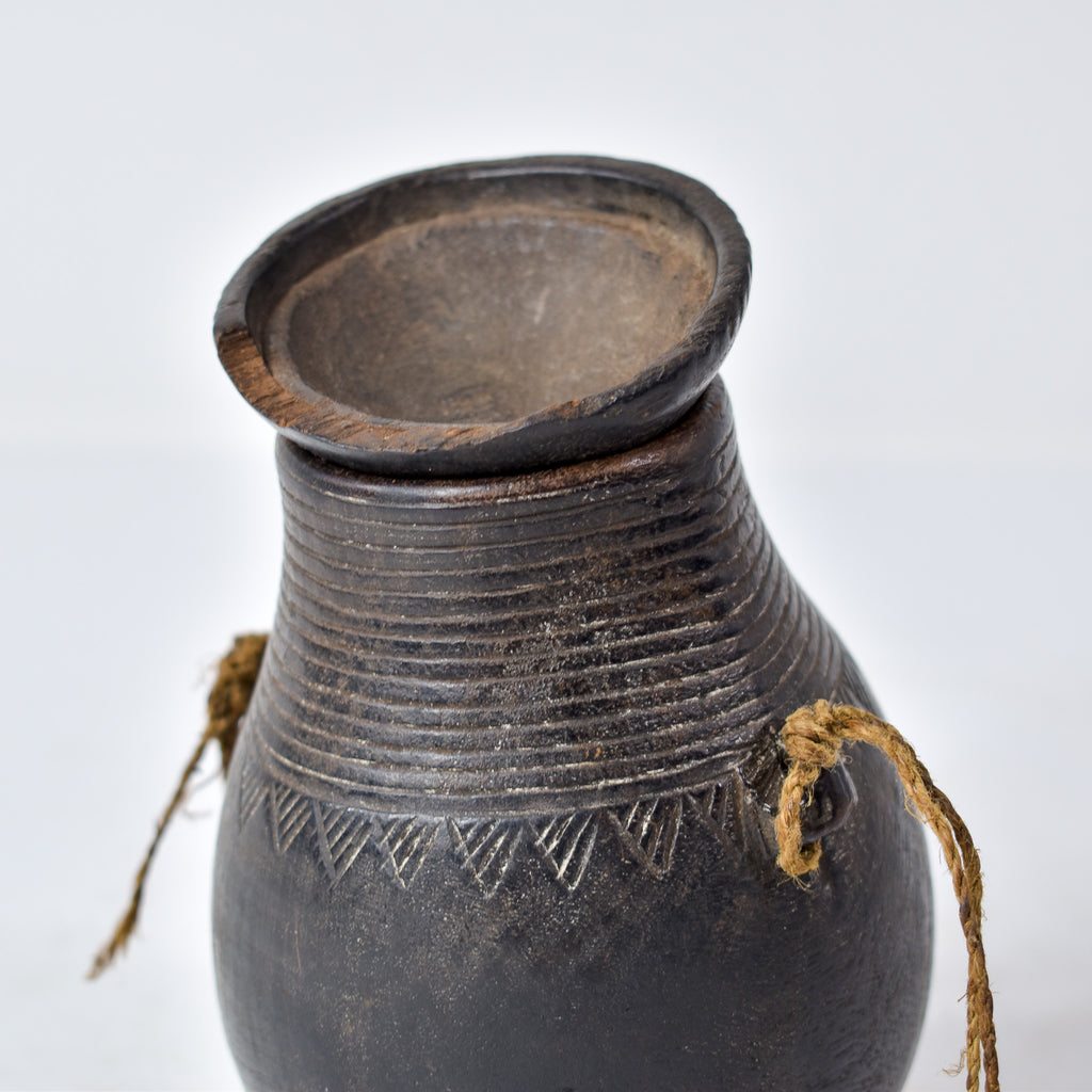 Shi (Bashi) African Child’s Wooden Milk Cup with Lid