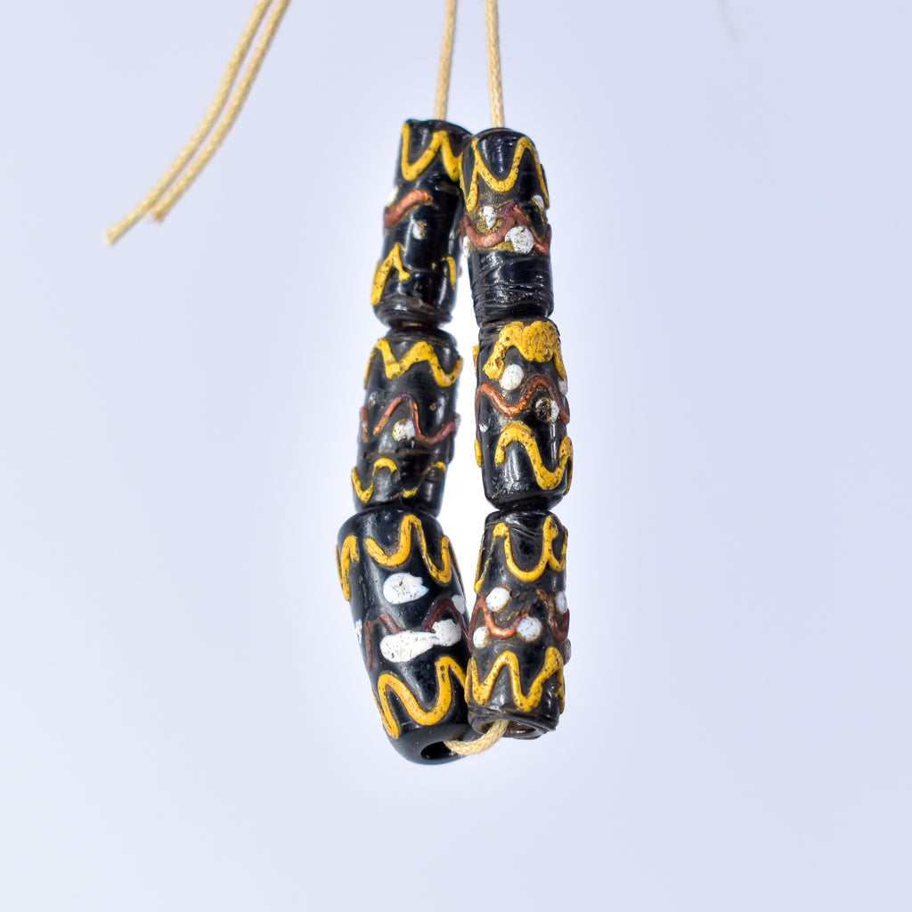 6 Wedding Cake Venetian Black Trade Beads