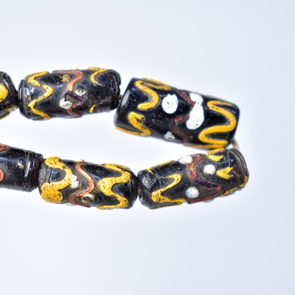 6 Wedding Cake Venetian Black Trade Beads