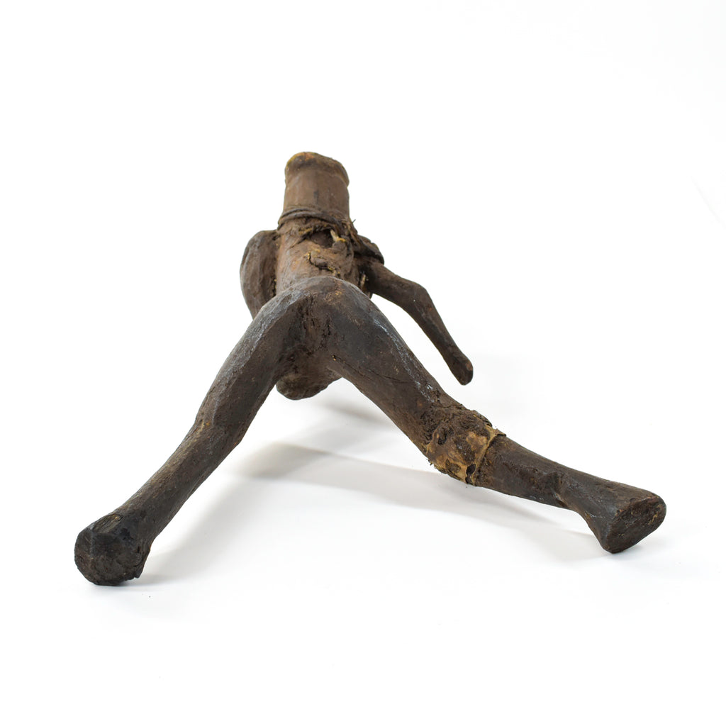 Père Male Figure with Pipe Tanzania