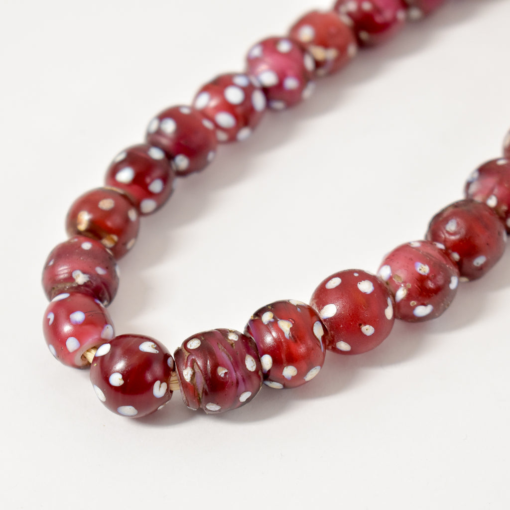 Venetian Skunk Red Trade Beads