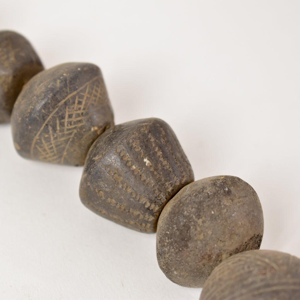 Spindle Whorl Trade Beads Mali 38 inch