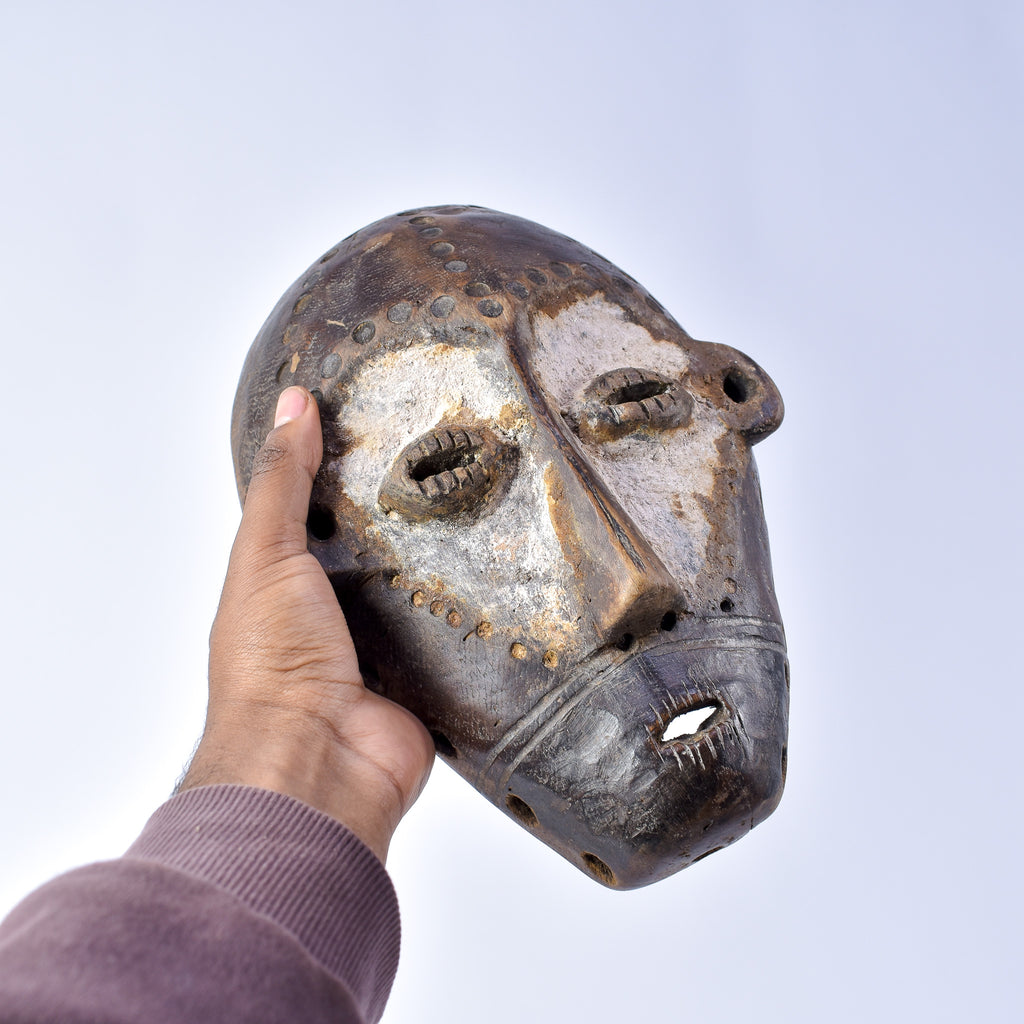 Lega Passport Mask Congo