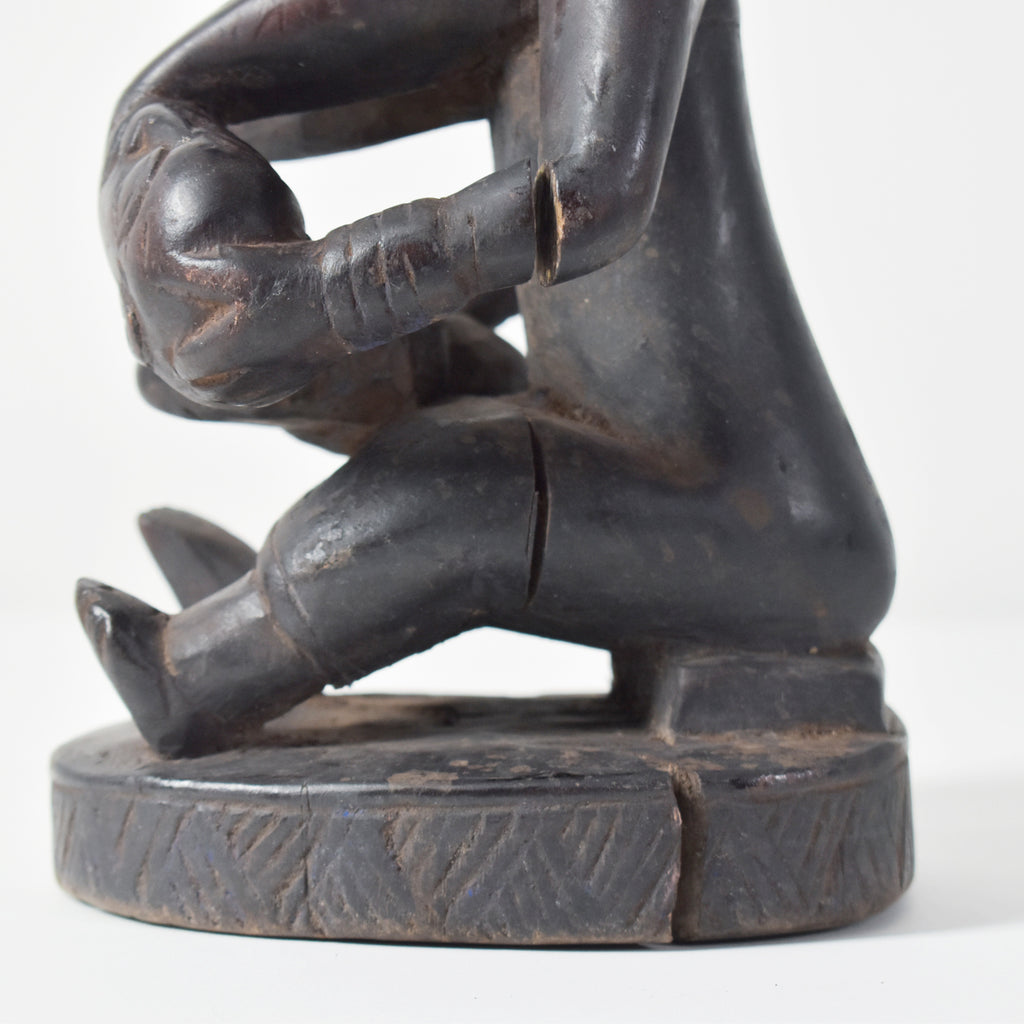 Yoruba Female Nursing Bowl Bearer Figure Nigeria