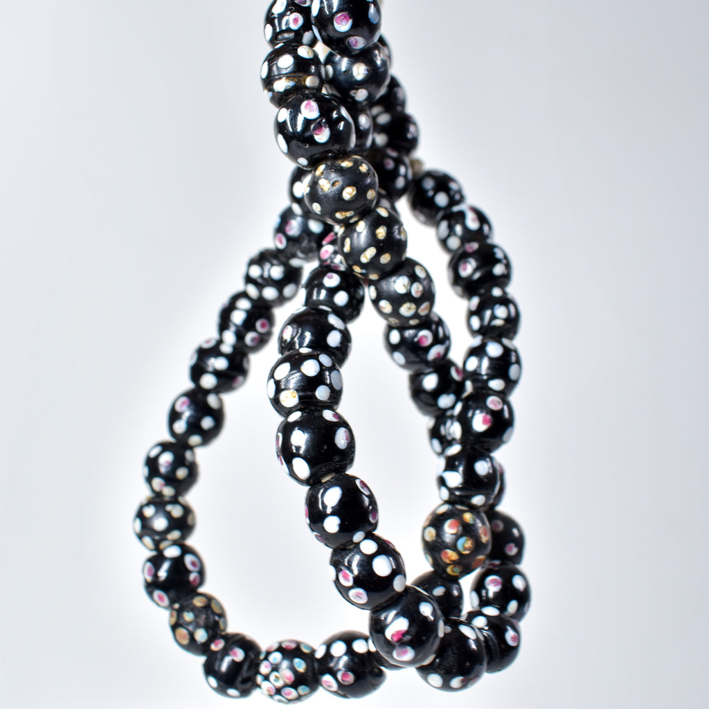 Venetian Skunk Black Trade Beads