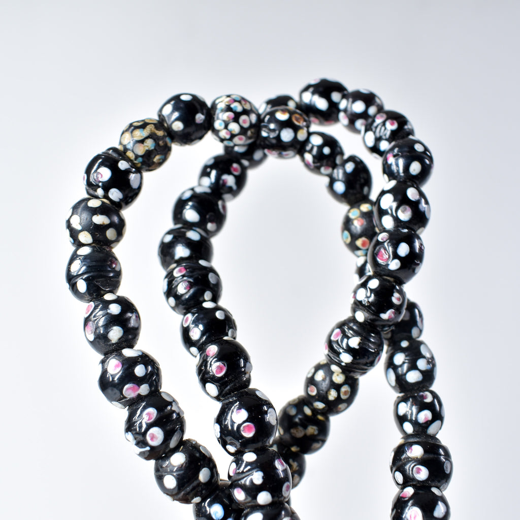 Venetian Skunk Black Trade Beads