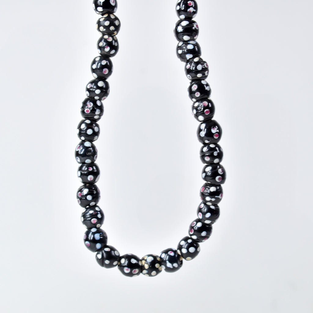 Venetian Skunk Black Trade Beads