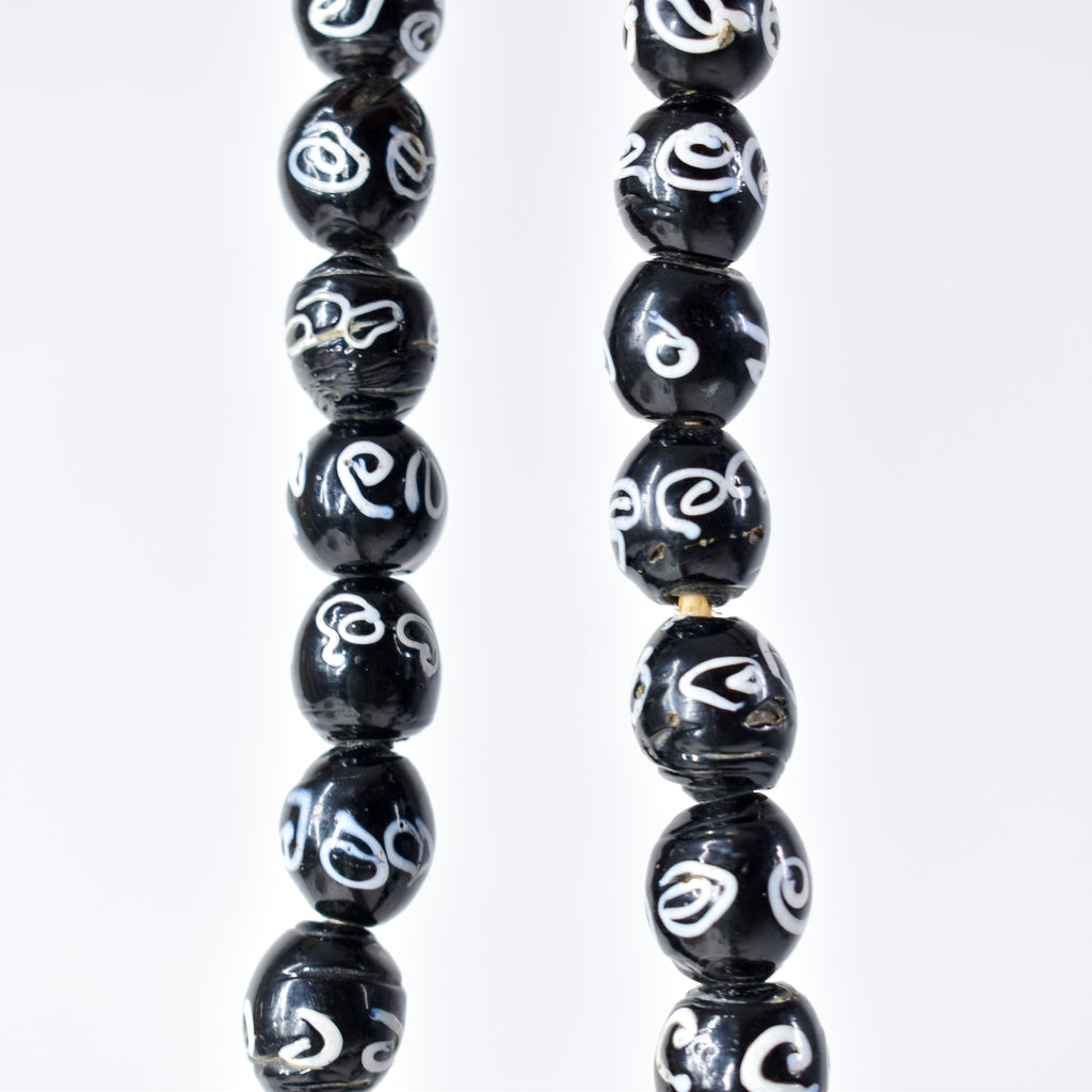 Zen Venetian Trade Beads 30 Inch