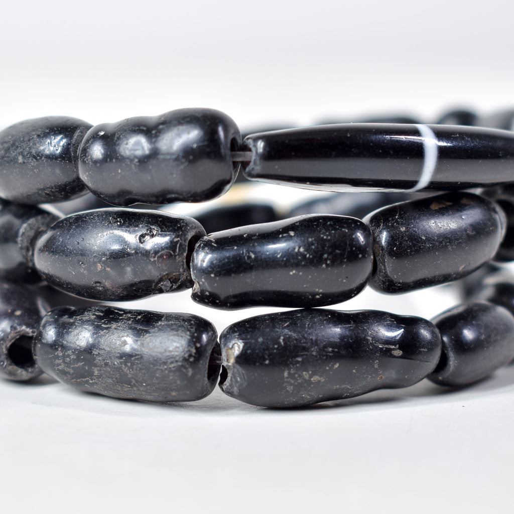 Amoeba Bohemian Black Trade Beads