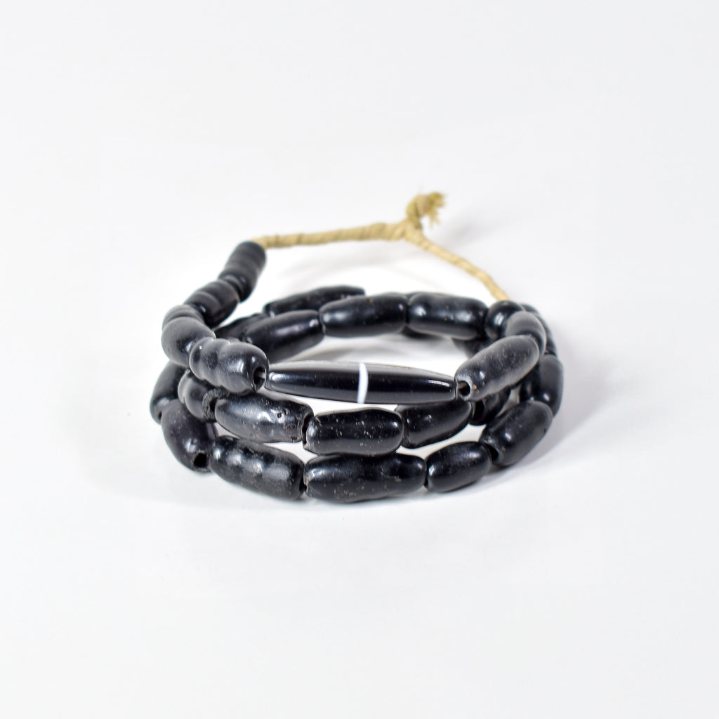 Amoeba Bohemian Black Trade Beads