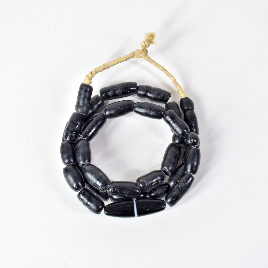 Amoeba Bohemian Black Trade Beads
