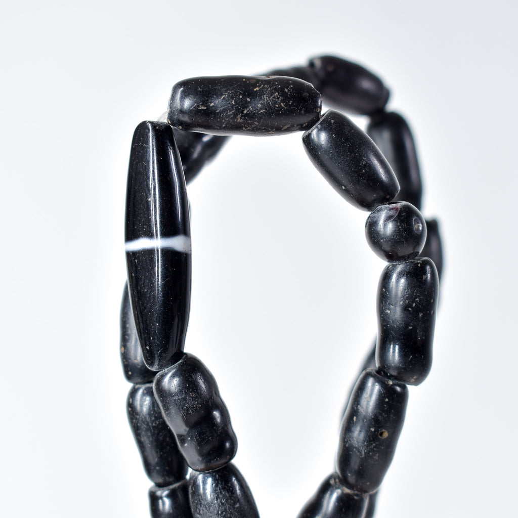 Amoeba Bohemian Black Trade Beads