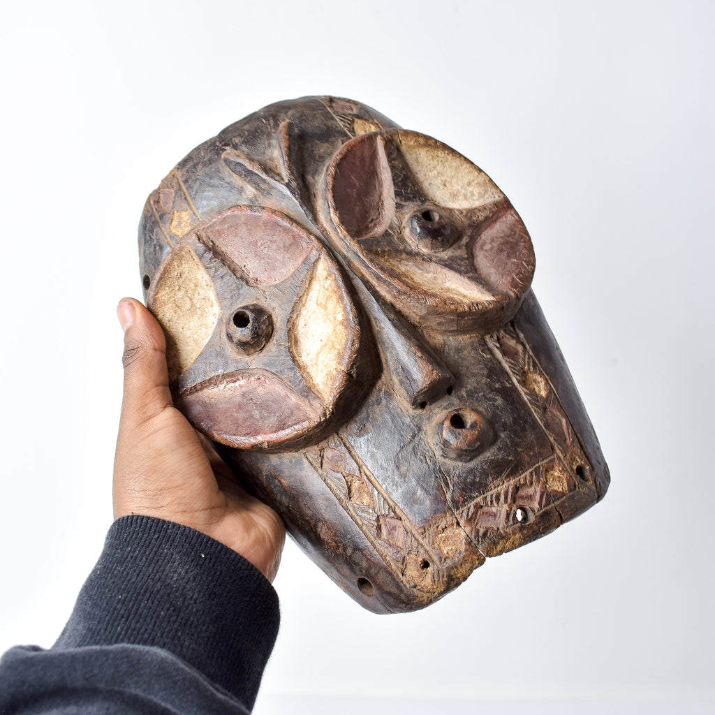 Bembe Mask Congo