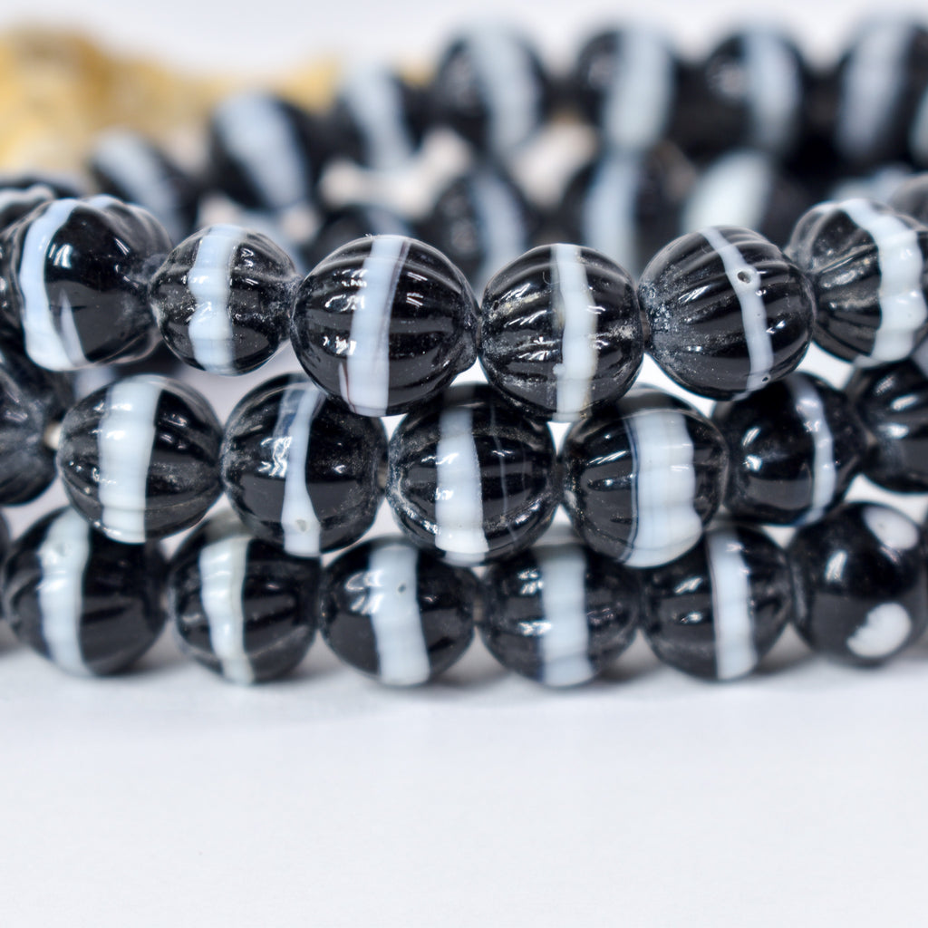 Dogtooth Ruffle and Bohemian Skunk Trade Beads