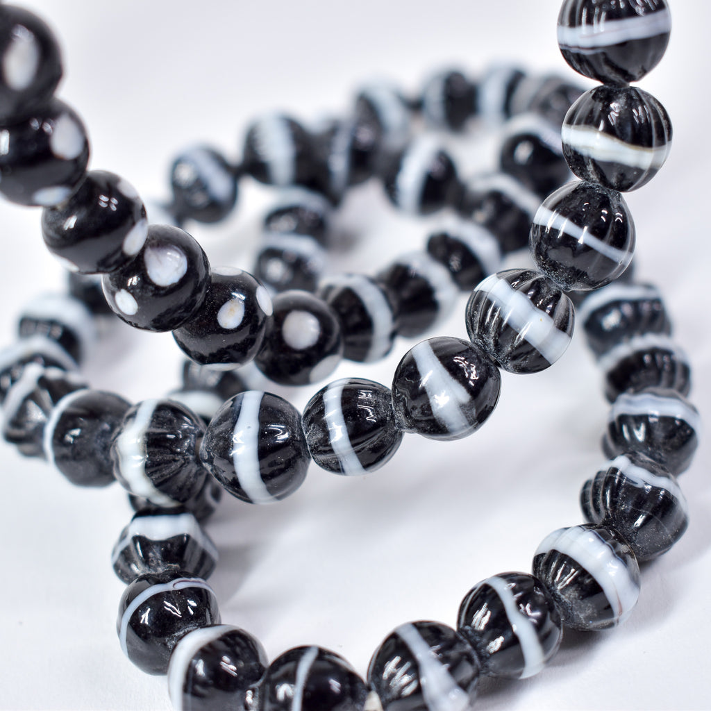 Dogtooth Ruffle and Bohemian Skunk Trade Beads