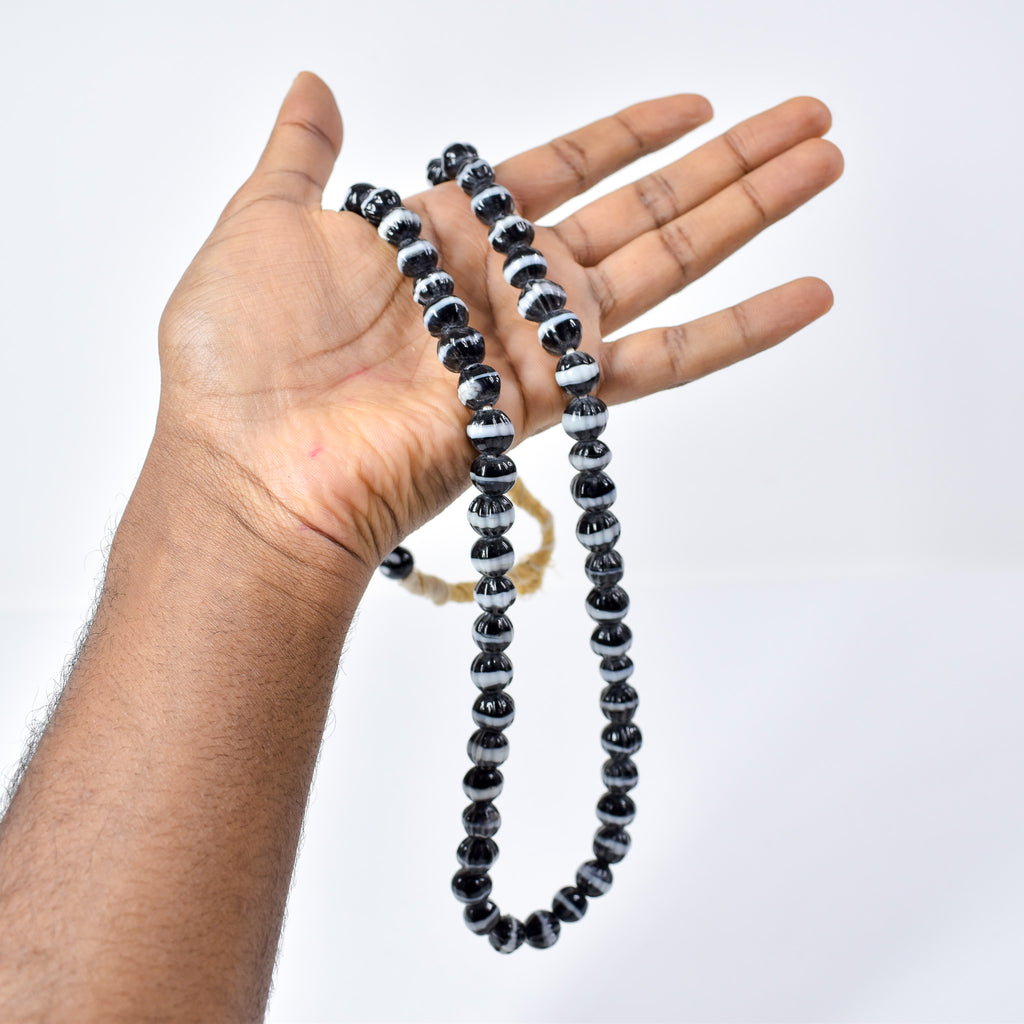 Dogtooth Ruffle and Bohemian Skunk Trade Beads