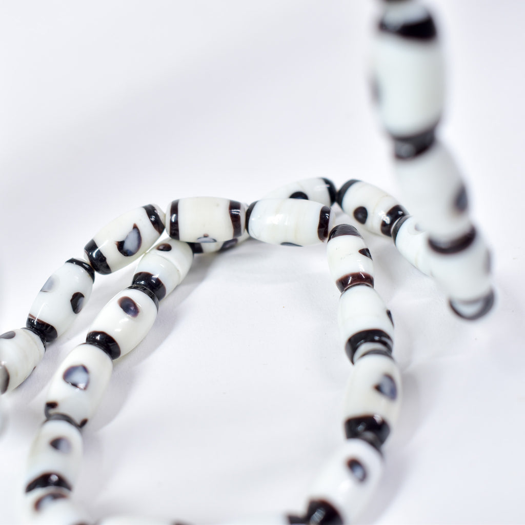 Czech Barrel Black and White Trade Beads 32 Inch